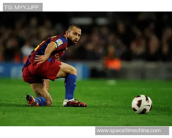 足球魅力球星：探寻绿茵场上的传奇与巅峰之路