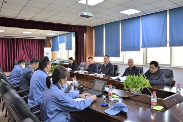 省委组织部非公办主任詹国庆光临永信贵宾会217集团调研党建工作